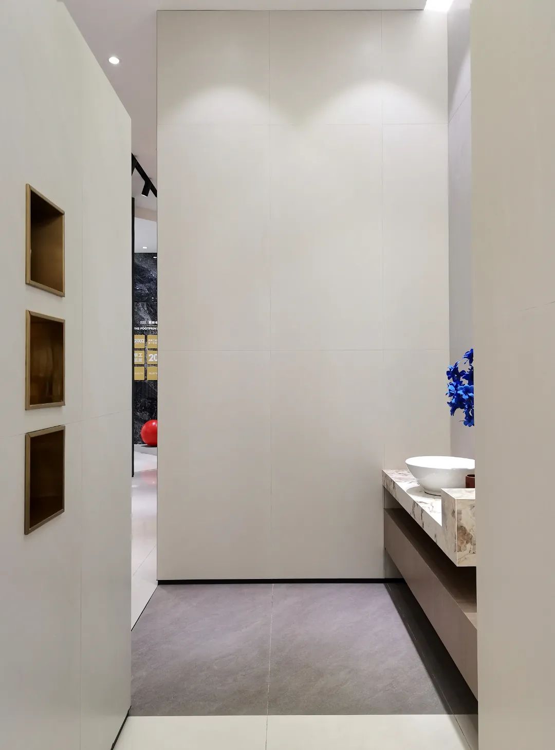 終端風采 | 強輝淮南旗艦店,中性格調(diào),以藝術裝點設計(圖16) 終端風采 | 強輝淮南旗艦店,中性格調(diào),以藝術裝點設計(圖16)