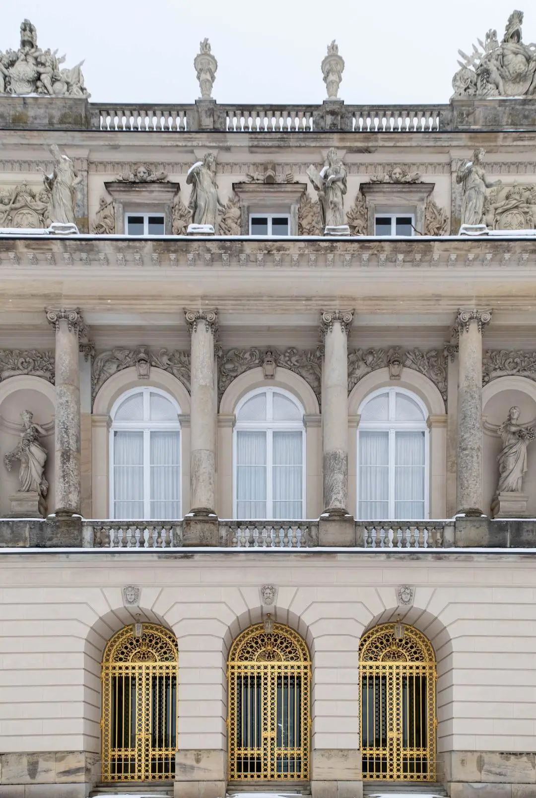 新品速遞 | 強輝750x1500mm大板,帶你發(fā)現(xiàn)世界的美妙!(圖7) 新品速遞 | 強輝750x1500mm大板,帶你發(fā)現(xiàn)世界的美妙!(圖7)