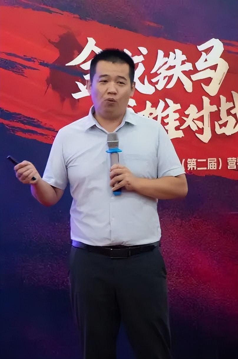 燃!“金戈鐵馬 英雄對戰(zhàn)”強(qiáng)輝營銷PK賽正式開啟(圖10) 燃!“金戈鐵馬 英雄對戰(zhàn)”強(qiáng)輝營銷PK賽正式開啟(圖10)