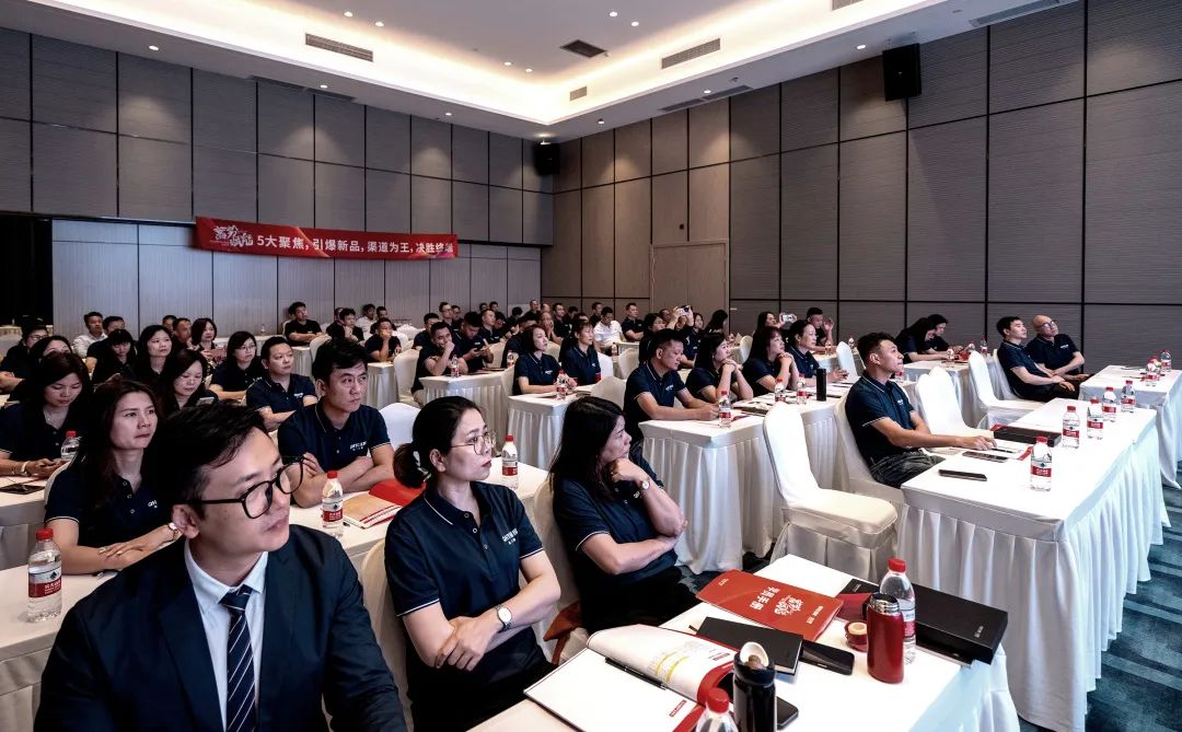 蓄勢·賦能 | 2023強輝質感大師新品全國巡講首場園洲站圓滿結束(圖3) 圖片