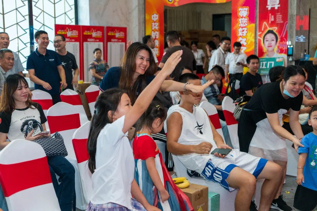 燃爆!強(qiáng)輝21周年摯友音樂(lè)節(jié)圓滿收官(圖38) 圖片