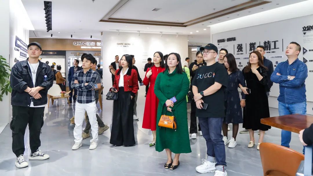 摯友同行追遠夢 | 強輝×廣東保時捷車友會活動圓滿舉行(圖2) 摯友同行追遠夢 | 強輝×廣東保時捷車友會活動圓滿舉行(圖2)