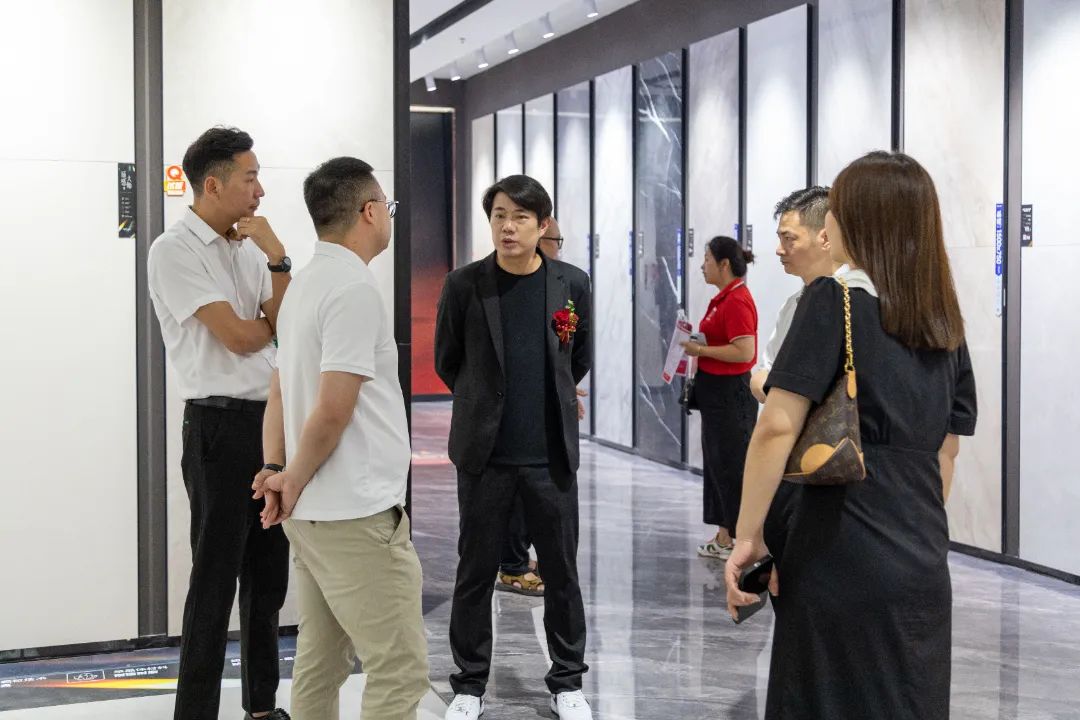 大地·大師·大宅 | 2024強輝精工瓷磚大師館盛大開幕!(圖7) 大地·大師·大宅 | 2024強輝精工瓷磚大師館盛大開幕!(圖7)