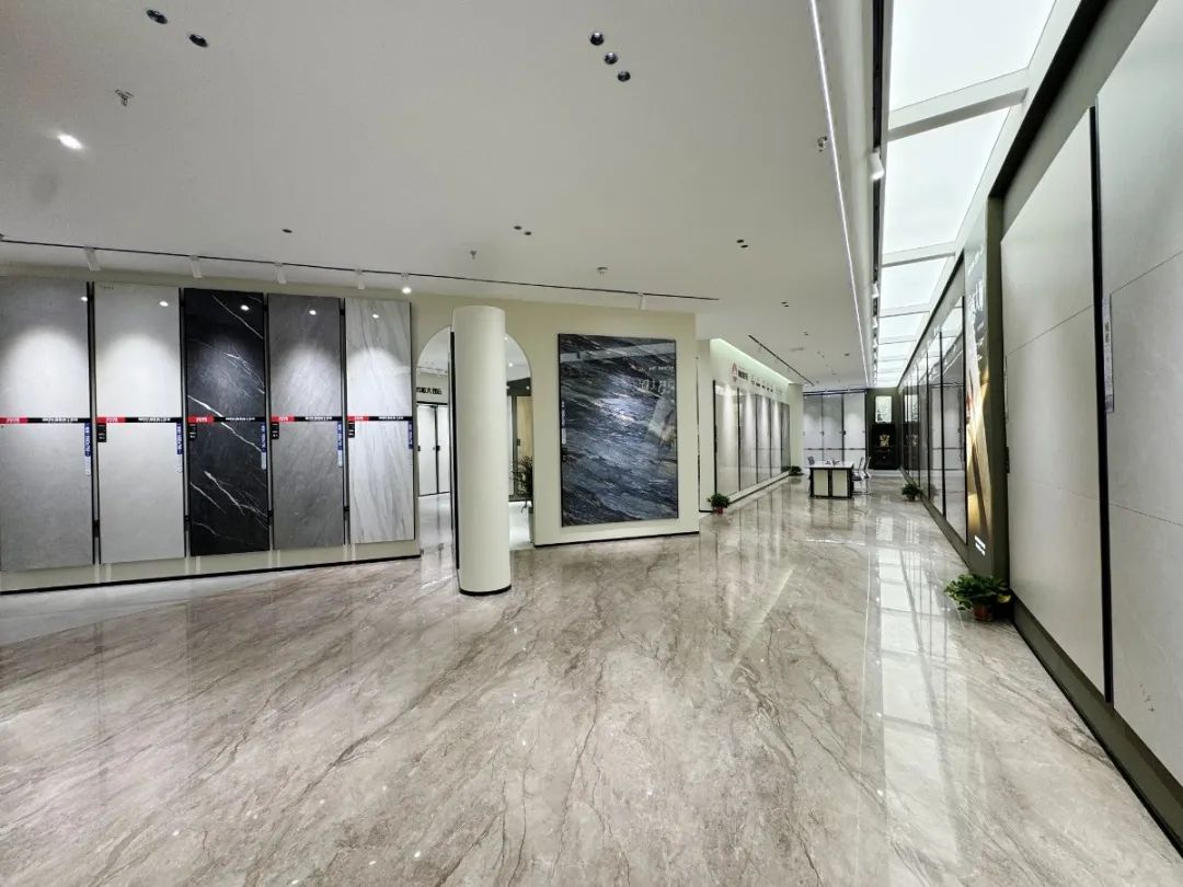 終端風采 | 強輝焦作旗艦店,打卡家居美學新地標(圖6) 終端風采 | 強輝焦作旗艦店,打卡家居美學新地標(圖6)