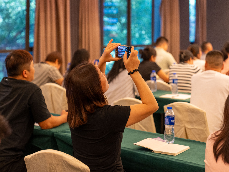 持續(xù)賦能！強(qiáng)輝2024星火計(jì)劃標(biāo)桿特訓(xùn)營圓滿收官(圖11)