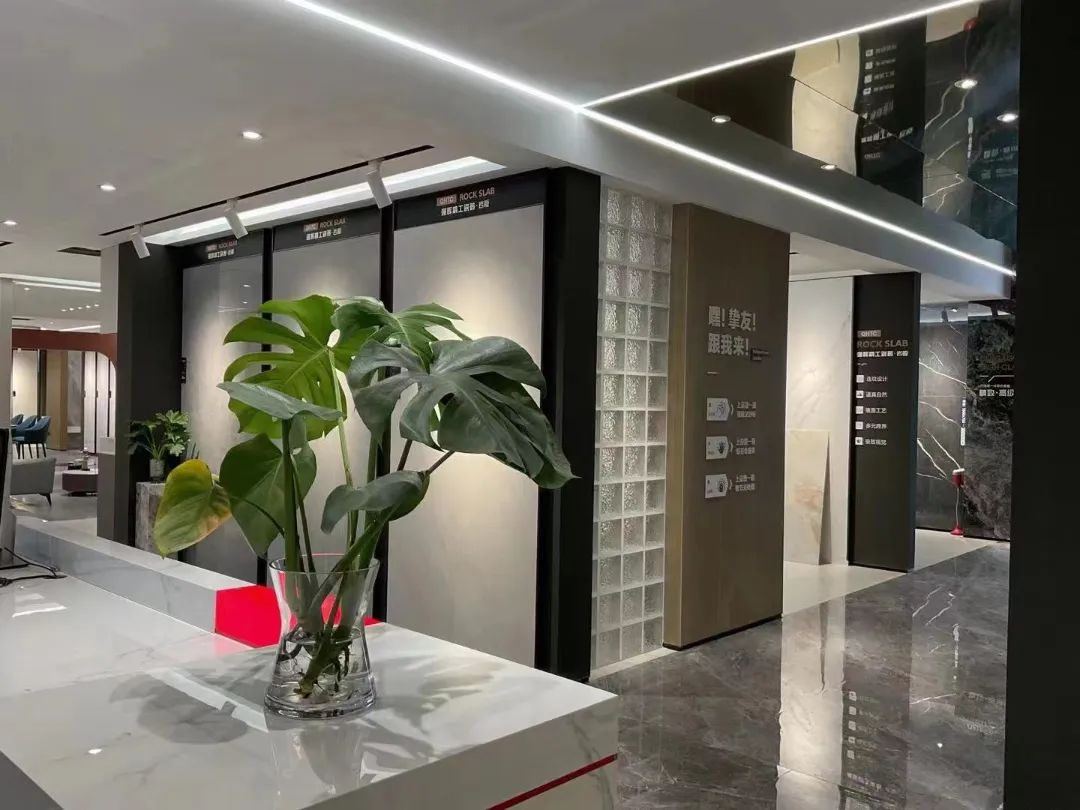 終端風采 | 強輝常州旗艦店,輕奢格調,以雅為度,簡而不凡(圖9) 終端風采 | 強輝常州旗艦店,輕奢格調,以雅為度,簡而不凡(圖9)