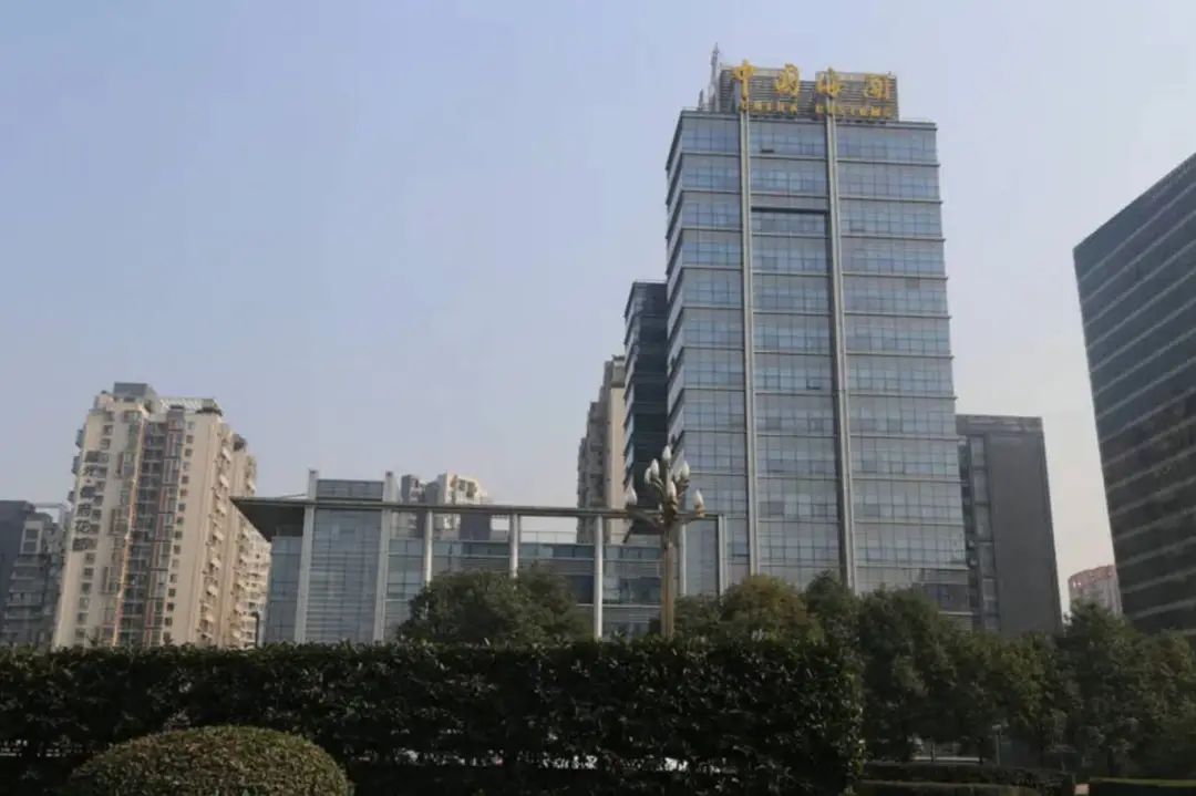 榮譽加冕 | 強輝精工瓷磚實力拿下陶瓷衛浴新銳榜“質感金獎”(圖9) 榮譽加冕 | 強輝精工瓷磚實力拿下陶瓷衛浴新銳榜“質感金獎”(圖9)