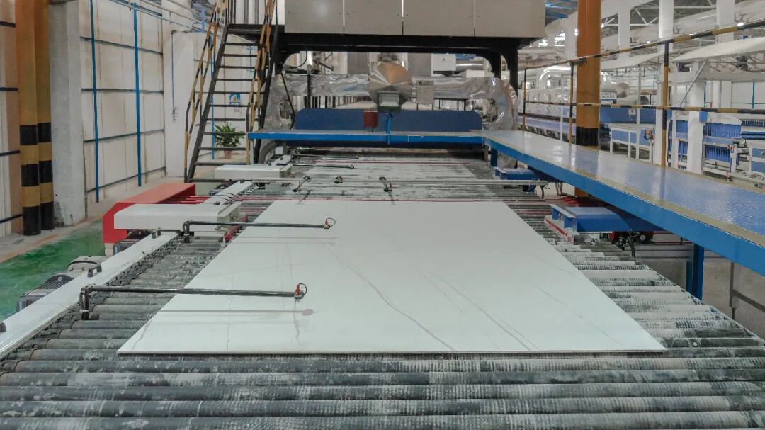 榜樣力量 | 強輝精工瓷磚斬獲2025年度家居領軍品牌(圖7) 榜樣力量 | 強輝精工瓷磚斬獲2025年度家居領軍品牌(圖7)