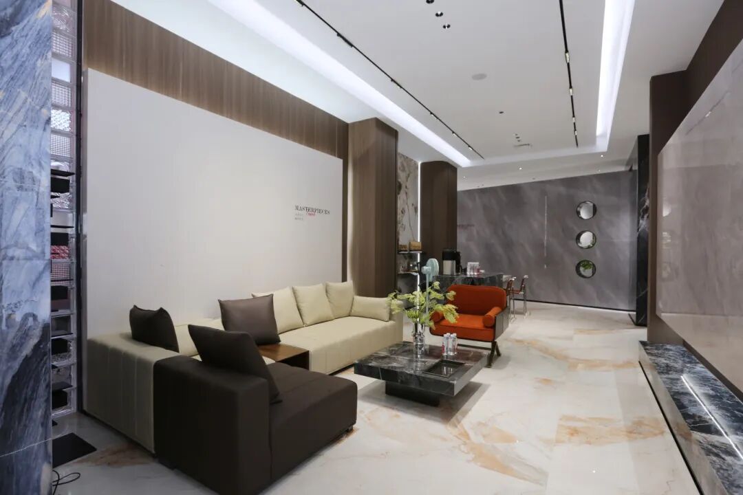 步履不停 奔赴新程 | 強輝山東淄博旗艦店盛大開業(圖14) 步履不停 奔赴新程 | 強輝山東淄博旗艦店盛大開業(圖14)